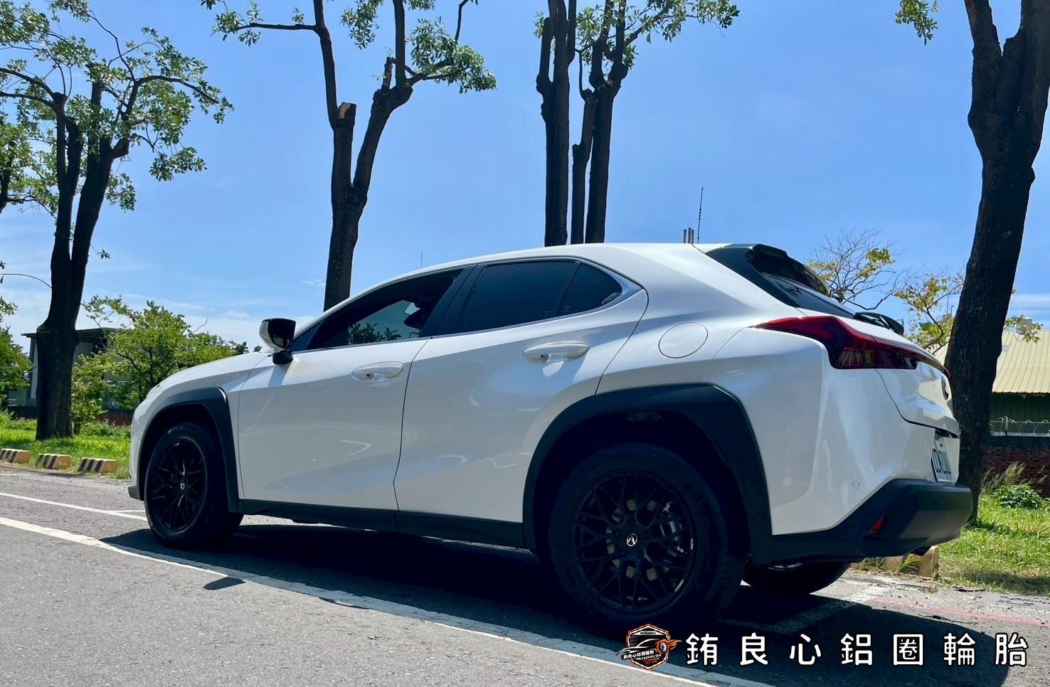 ✨Alliance AL792 x 17吋 x Lexus UX300h的第7張圖片